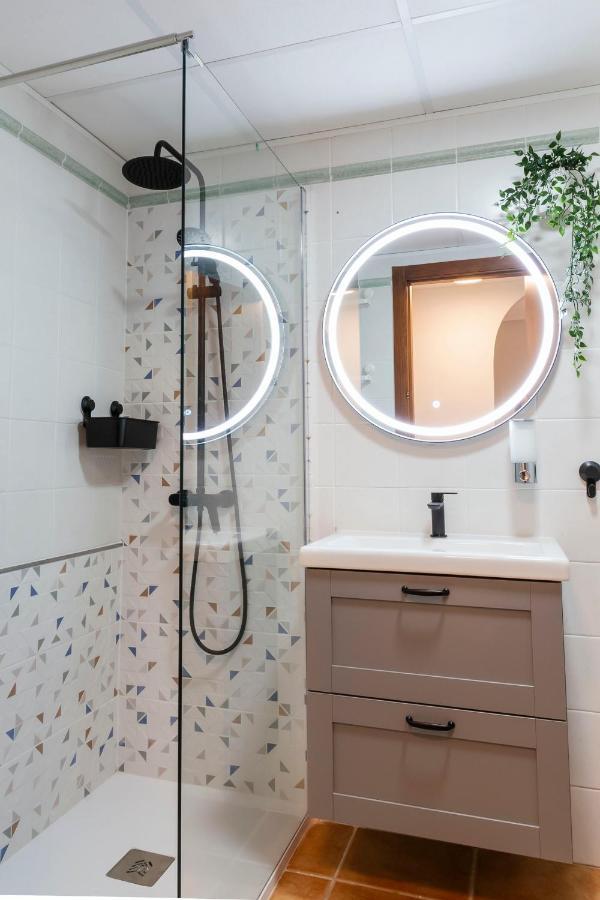 Апартаменти Atico Con Terraza-Solarium Y Piscina 4-6 Personas Wifi A/C Roda Екстер'єр фото